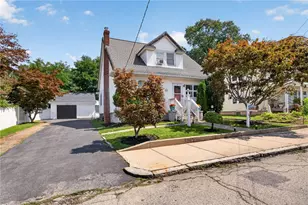 83 Myrtle Ave, Cranston, RI 02910 - Photo 2