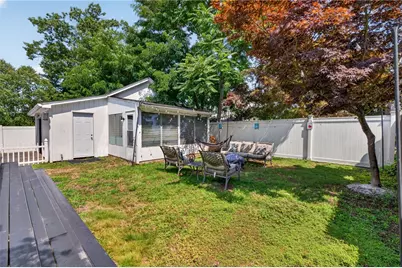 83 Myrtle Avenue, Cranston, RI 02910 - Photo 46
