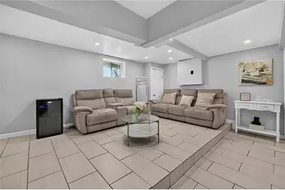 83 Myrtle Avenue, Cranston, RI 02910 - Photo 28