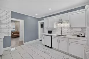 83 Myrtle Ave, Cranston, RI 02910 - Photo 14