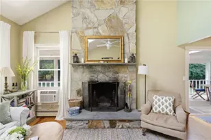 10 Boston Ave, Jamestown, RI 02835 - Photo 18