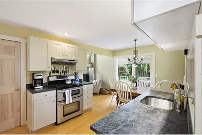 10 Boston Avenue, Jamestown, RI 02835 - Photo 24