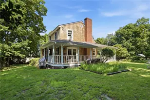 10 Boston Ave, Jamestown, RI 02835 - Photo 6