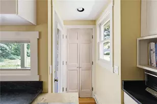10 Boston Ave, Jamestown, RI 02835 - Photo 26