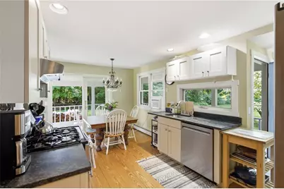 10 Boston Avenue, Jamestown, RI 02835 - Photo 24