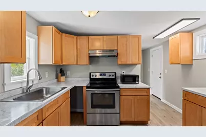 104 River Street, South Kingstown, RI 02879 - Photo 4