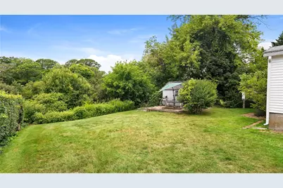104 River Street, South Kingstown, RI 02879 - Photo 18