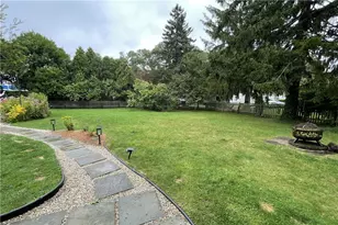 1247 Kingstown Rd, South Kingstown, RI 02879 - Photo 34