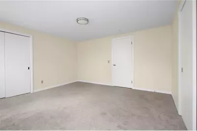 786 Providence Street, West Warwick, RI 02893 - Photo 36