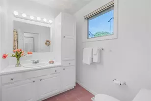 45 Fox Dr, Narragansett, RI 02882 - Photo 26