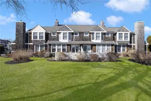 45 Fox Dr, Narragansett, RI 02882 - Photo 1