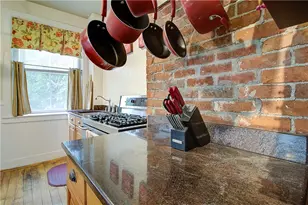 13 Blackstone St, Cumberland, RI 02864 - Photo 10