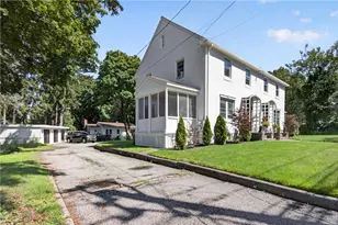 476 Providence St, West Warwick, RI 02893 - Photo 6
