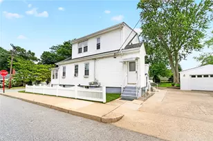 95 Harmon Ave, Cranston, RI 02910 - Photo 38