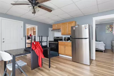 538 Wood Avenue, Woonsocket, RI 02895 - Photo 6
