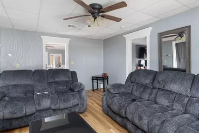538 Wood Avenue, Woonsocket, RI 02895 - Photo 10