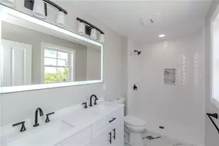 251 Crompton Rd, East Greenwich, RI 02818 - Photo 12