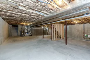 251 Crompton Rd, East Greenwich, RI 02818 - Photo 16