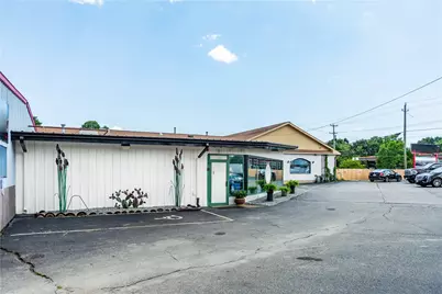 2077 West Shore Road, Warwick, RI 02889 - Photo 28