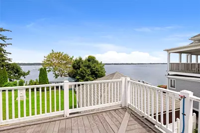 26 Fairview Avenue, Cranston, RI 02905 - Photo 6