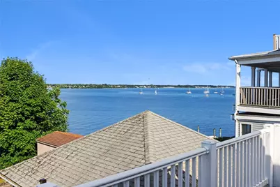 26 Fairview Avenue, Cranston, RI 02905 - Photo 12