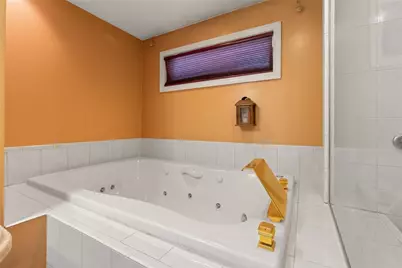 26 Fairview Avenue, Cranston, RI 02905 - Photo 38