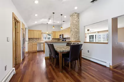 95 Uxbridge Street, Cranston, RI 02920 - Photo 8