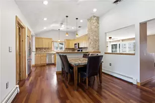 95 Uxbridge St, Cranston, RI 02920 - Photo 8