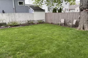 353 Massasoit Ave, East Providence, RI 02914 - Photo 10