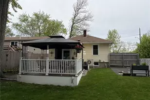 353 Massasoit Ave, East Providence, RI 02914 - Photo 6