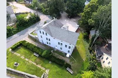 8 Highview Avenue, Hopkinton, RI 02832 - Photo 2