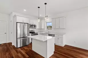 11 Stone St, Providence, RI 02904 - Photo 4