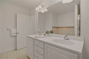 99 Ferry Landing Cir, Portsmouth, RI 02871 - Photo 20