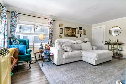 24 Pond Avenue #1, Newport, RI 02840 - Photo 8