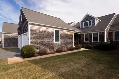 243 Ferry Landing Circle Circle #12 B, Portsmouth, RI 02871 - Photo 8