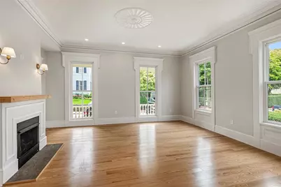28 Mount Vernon Street, Newport, RI 02840 - Photo 10