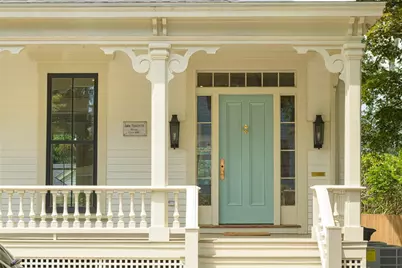 28 Mount Vernon Street, Newport, RI 02840 - Photo 4