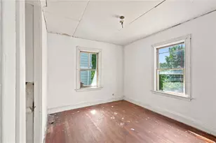 355 Williams St, Providence, RI 02906 - Photo 6