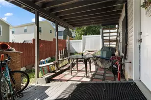 90 Rowley St, Providence, RI 02909 - Photo 22