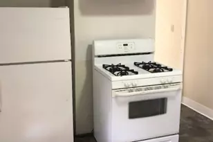 37 Concord St, Providence, RI 02904 - Photo 4