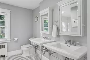 610 East Ave, Pawtucket, RI 02860 - Photo 24