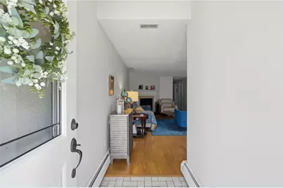 38 Stone Trail #B, North Providence, RI 02904 - Photo 4