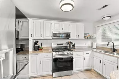 38 Stone Trail #B, North Providence, RI 02904 - Photo 10