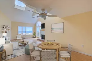 204 Bellevue Ct, Narragansett, RI 02882 - Photo 10