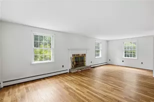 32 Bishop Dr, Cumberland, RI 02864 - Photo 8