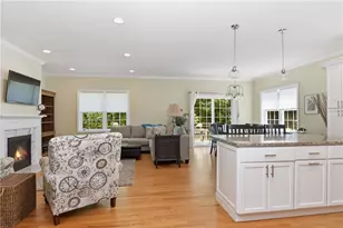 46 Pine Grove Ln, West Greenwich, RI 02817 - Photo 10