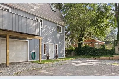 26 Channing Street, Newport, RI 02840 - Photo 2