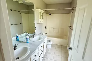 125 Goldenrod Dr, Middletown, RI 02842 - Photo 14