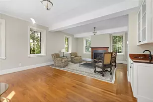 300 Benefit St, Providence, RI 02903 - Photo 12