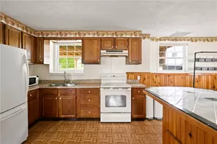 19 Sawdy Pond Ave, Tiverton, RI 02878 - Photo 30